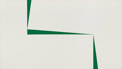 Blanco y Verde by Carmen Herrera