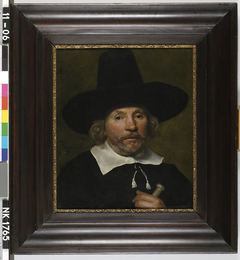 Portret van een man by Adriaen Backer