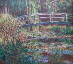 Le Bassin aux nymphéas, Harmonie rose by Claude Monet