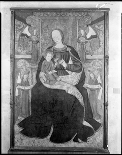 Madonna and Child Enthroned with Four Angels by Martín de Soria